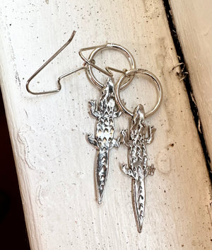 
            
                Load image into Gallery viewer, Gator earrings Salt and Steel Jewelry Silver 
            
        