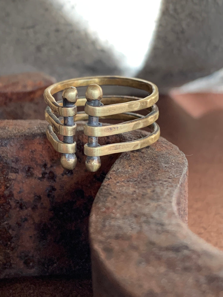 
            
                Load image into Gallery viewer, Teardrops ring Salt and Steel Jewelry Brass 
            
        